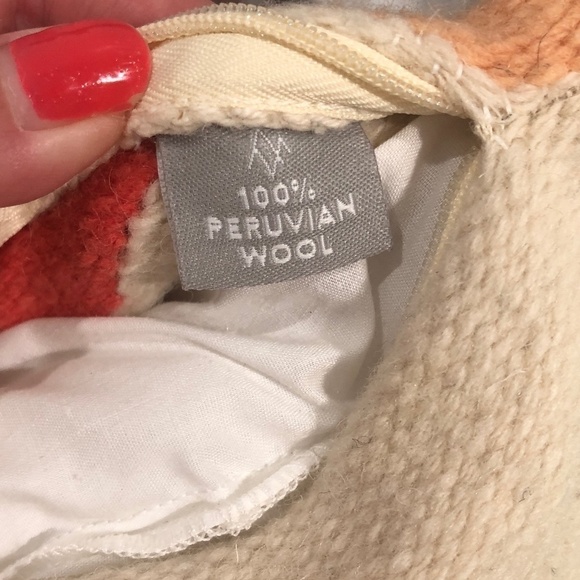 The Citizenry 100% Peruvian Wool Lucia Lumbar Pillow, 16" x 26" - Picture 4 of 7